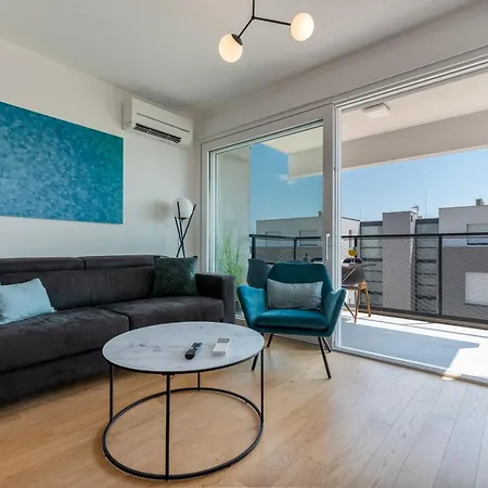 Dalmatia Znjan * Спліт