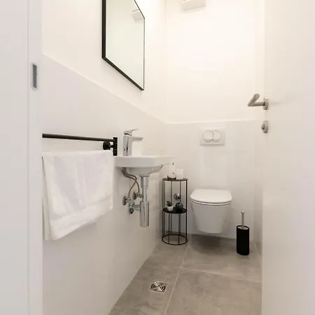 Dalmatia Znjan Спліт