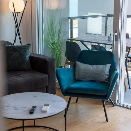 Апартаменти Dalmatia Znjan